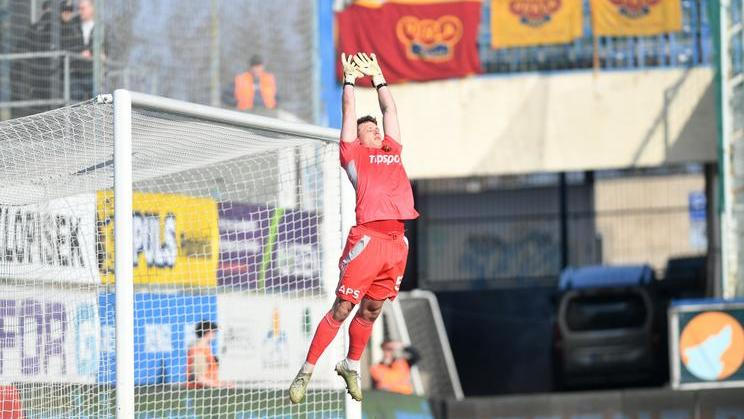 Brankář Hugo Jan Bačkovský z Dukly Praha