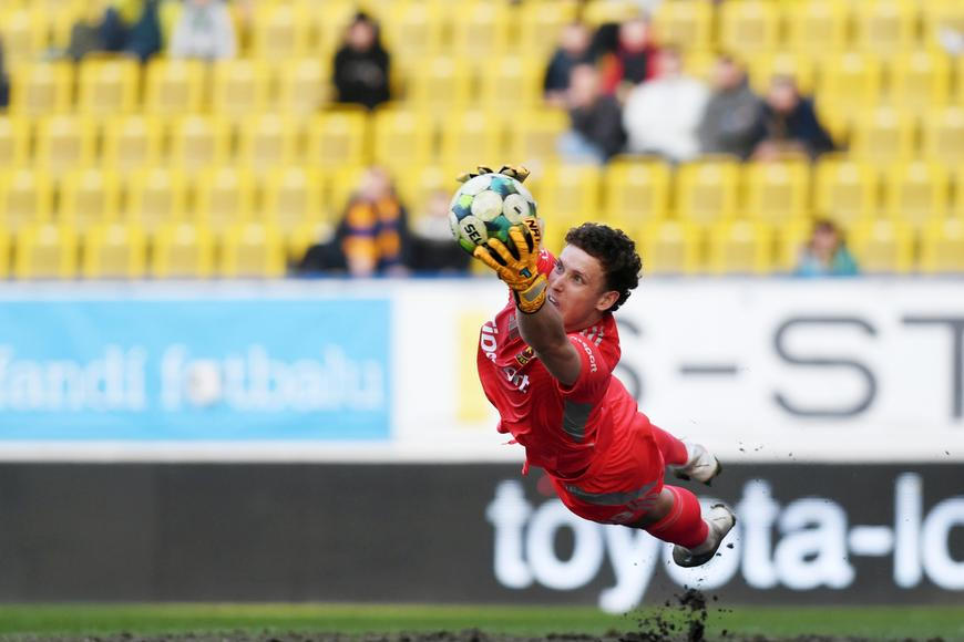 Dlouhé týdny impotence Dukla ukončila proti Jablonci. Hradec přehrál Ostravu