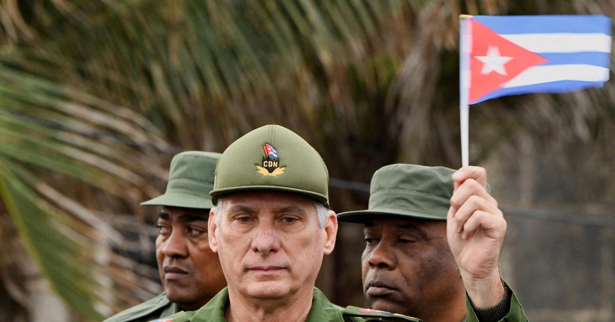 Demonstranti na Kubě napadli kancelář komunistické strany