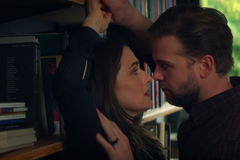 Rachel Weiszová a Leo Woodall v hlavních rolích minisérie Vladimír (2026).