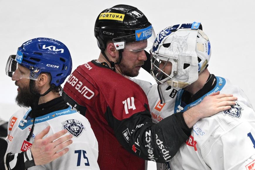 Tlak? Nepotřebuju ostatní lidi. Je mi jedno, co si myslí, říká Chlapík