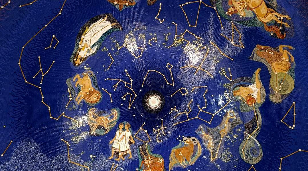 Sharjah,,Uae,-,March,5,,2025:,Mosaic,Ceiling,With,Sky