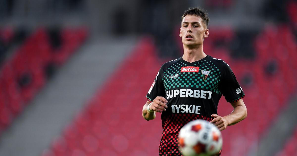 Katastrofa, nešťastník roku. Polák si dal dva vlastní góly během dvou minut