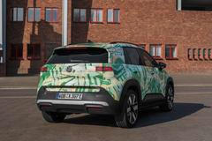 Světová premiéra by měla proběhnout 15. července.