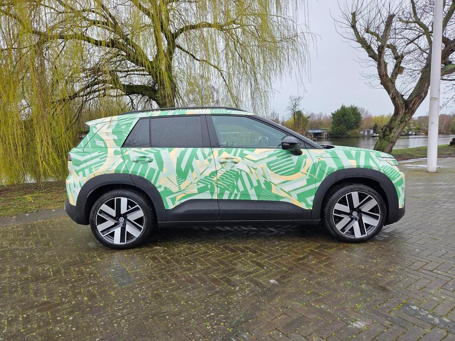 Jedná se o sourozence mimo jiné Škody Epiq, s níž bude sdílet výrobní závod u španělské Pamplony.