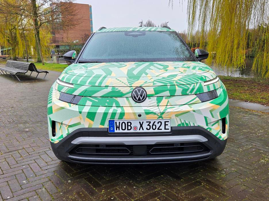 Vnější rozměry ID. Crossu odpovídají spalovacímu T-Crossu, oproti němu má ale elektromobil o 50 mm delší rozvor náprav.