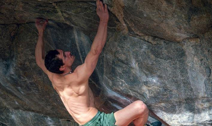 Adam Ondra na boulderu Lion's Share