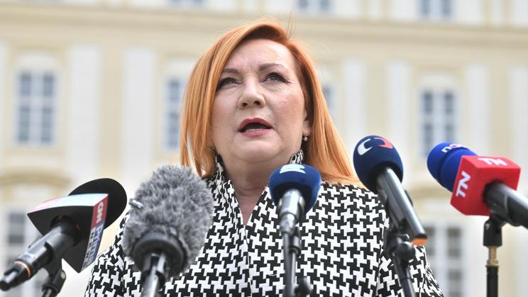 Alena Schillerová, ministryně financí, politička