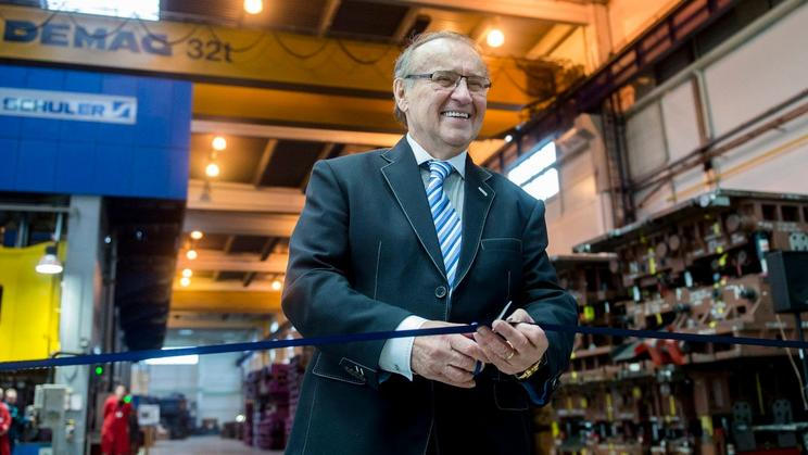 Karsit, František Řípa, holding, autodíly, podnikání, Jaroměř