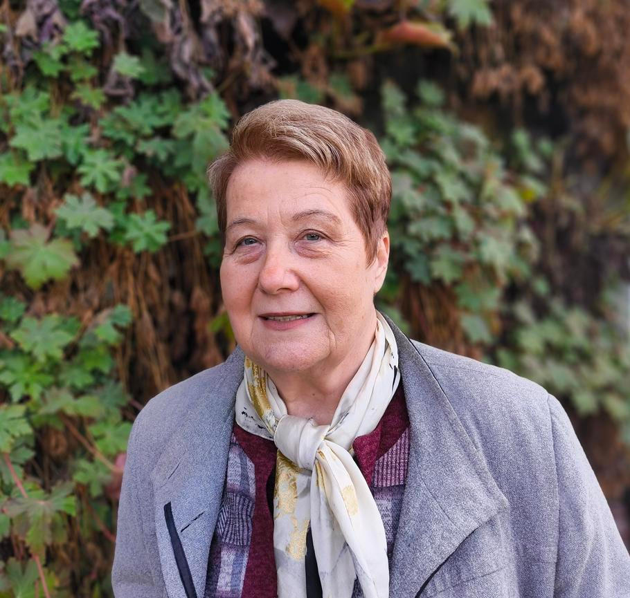 Eva Kostolanská vysvětluje, s čím do volby jde a čemu by se měl úřad ombudsmana věnovat.