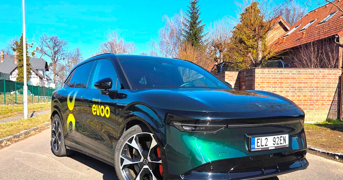 Konečně „Čína“, která to myslí vážně. Zeekr 7X se vysmívá předsudkům a míří na BMW