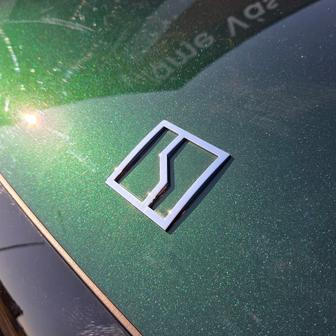 Automobilka Zeekr vznikla teprve před pěti lety jako rival Tesly a dalších elektrických značek. Dnes vyrábí vedle elektromobilů i plug-in hybridy.