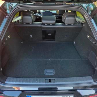 S 539 litry je Zeekr 7X velmi obstojným rodinným SUV.