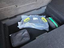 … nebo třeba nabíjecí kabely.