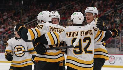 NHL: Boston Bruins at New Jersey Devils