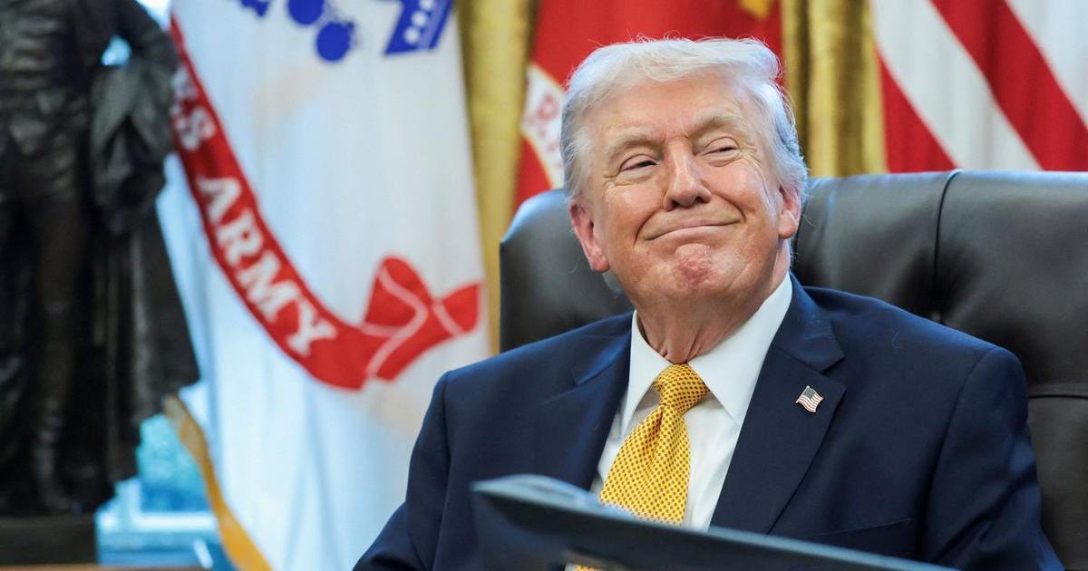 Nový íránský vůdce je prý gay, řekli Trumpovi na brífinku. Prezident propukl v smích