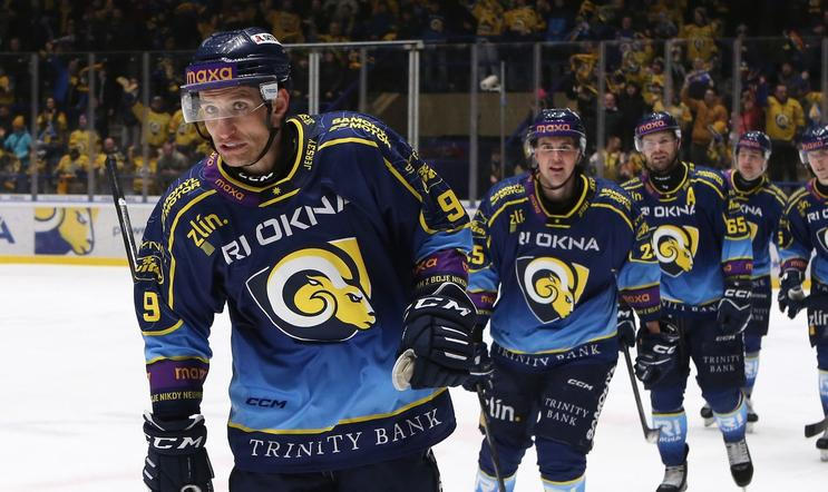 Kariéru už balil, teď 41letý Bedřich Köhler táhne zlínské vzepětí.