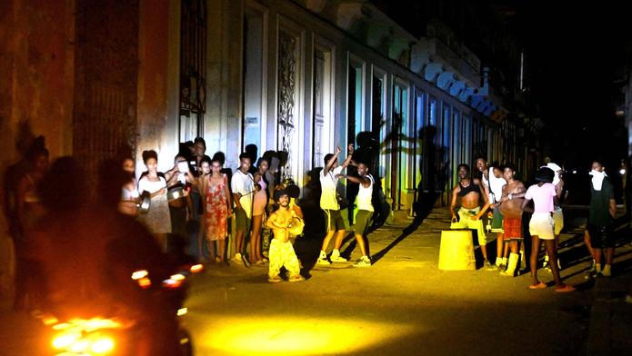 Cuba's national electric grid collapses, leaving millions without power