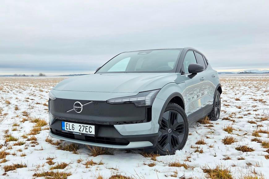 Nečekaný elektrický hit chce v Česku znovu na výsluní. Volvo EX30 má recept na návrat