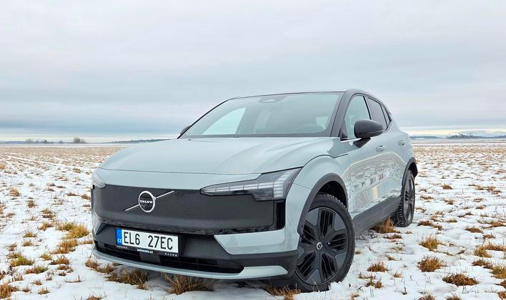 Volvo EX30 Cross Country