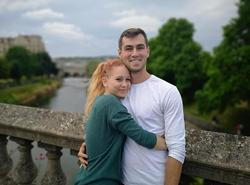 Anna Rachfalová s manželem. Fotografie byla pořízena před pracovním úrazem.