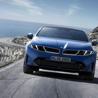 Následuje tak SUV iX3.