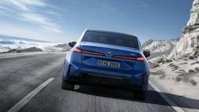 Nabíjí se tak výkonem až 400 kW, 400 km dojezdu získáte za deset minut.