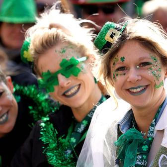 St. Patrick’s Day bere svět útokem