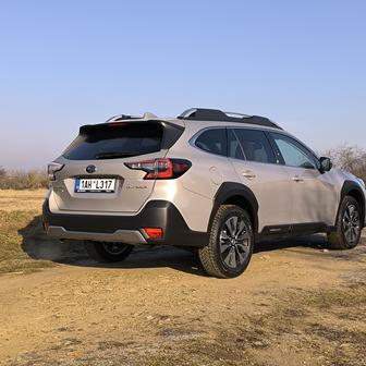 Subaru Outback 2025