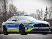 Řidič tak během chvíle, soud o konfiskaci rozhodl loni v září, přišel o Mustang GT z roku 2018.