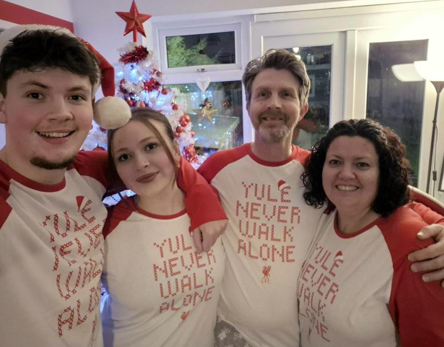 Heartbroken dad of student who died of meningitis "tried to warn" unis