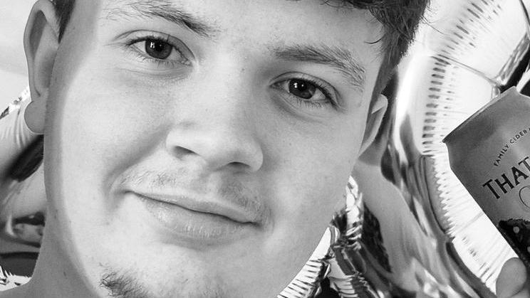 Heartbroken dad of student who died of meningitis "tried to warn" unis