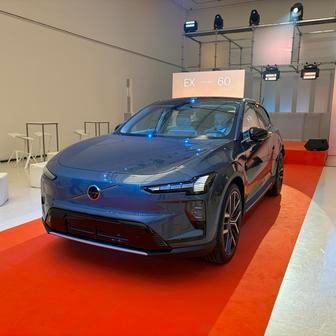 Volvo EX60