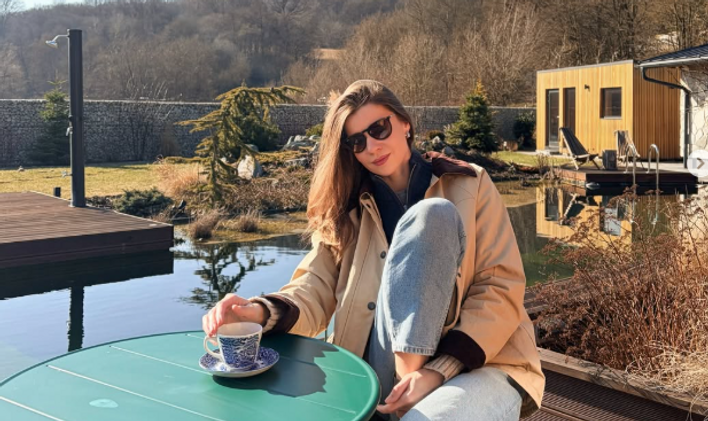 Stačilo jedno hledání na internetu – a objevili koncept koupacího jezírka. „V tu sekundu jsme věděli, že to je ono,“ tvrdí Anna Maria.