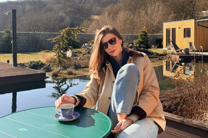 Stačilo jedno hledání na internetu – a objevili koncept koupacího jezírka. „V tu sekundu jsme věděli, že to je ono,“ tvrdí Anna Maria.