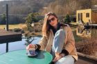 Stačilo jedno hledání na internetu – a objevili koncept koupacího jezírka. „V tu sekundu jsme věděli, že to je ono,“ tvrdí Anna Maria.