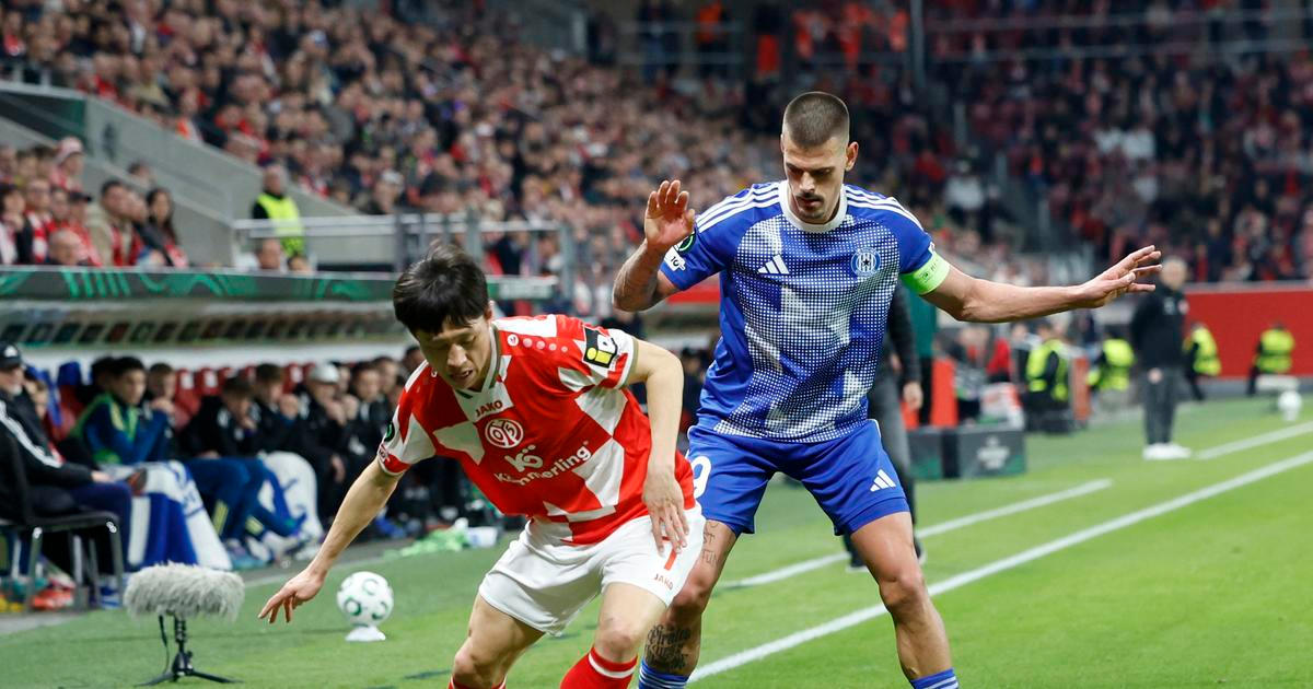 Vzdor Olomouce trval v Německu poločas. Pak Mohuč dvěma góly rozhodla o postupu