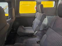 Uvnitř se sedělo ve čtyřech.