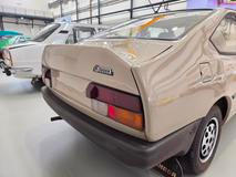 Na přelomu 70. a 80. let vznikly tři prototypy 748. Tento poslední čtvrtý byl postavený v roce 1985 v Kvasinách.