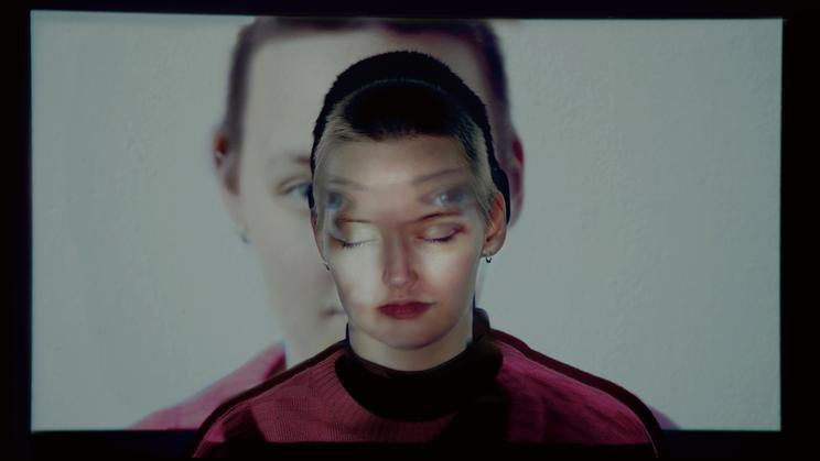 Nizozemský snímek Moje slovo proti mému režisérky Maasji Oomsové zvítězil na 28. ročníku festivalu filmů o lidských právech Jeden svět.