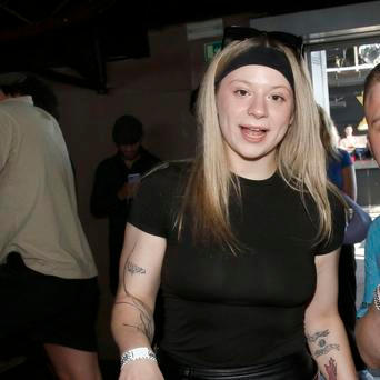 Dominika Elischerová, Mína