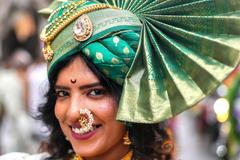 Škoda tyhle fotky minout: hravá Lilly, neposlušná vlečka nebo skutečný Matrix