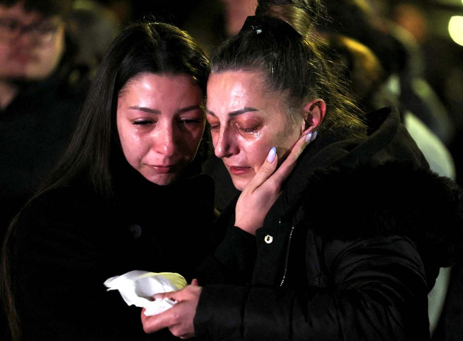 Škoda tyhle fotky minout: hravá Lilly, neposlušná vlečka nebo skutečný Matrix