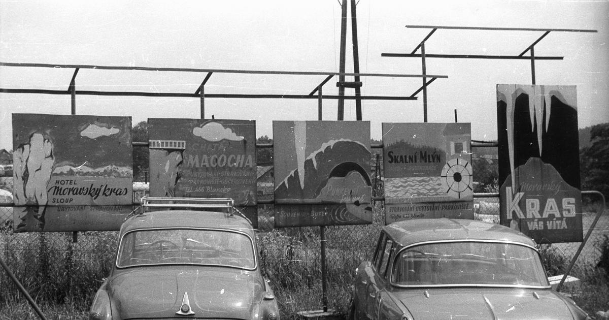 Tenkrát v Česku. Šedivá normalizace na silnicích i barevné vzpomínky na minulost