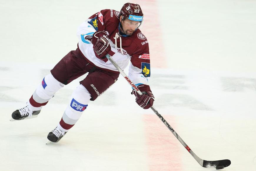 Jandačova traumata? Bude nervózní, tuší Hlaváč. Sparťané si dají buřta a retro ocení