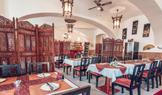 Do dnešní restaurace v Hostivici si pan Suchý dovezl třeba původní židle.