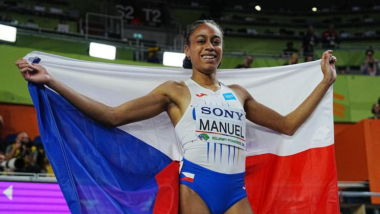 Lurdes Gloria Manuel po zlatém běhu na 400 metrů na MS v Toruni