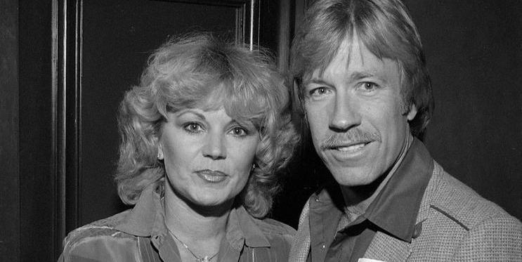 Chuck Norris a jeho první manželka Dianne Holechek