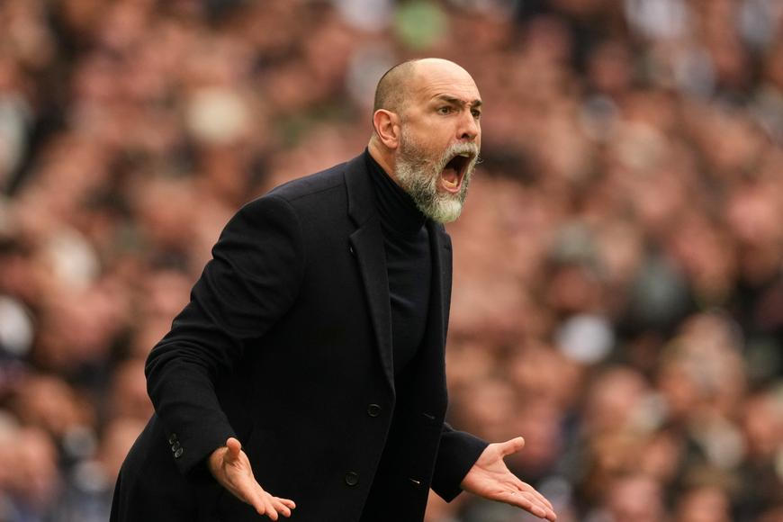 Noční můra realitou. Tottenham je po debaklu v obřím průšvihu, stejně jako West Ham