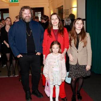 Tereza Beberová s dcerami a Josef Maršálek